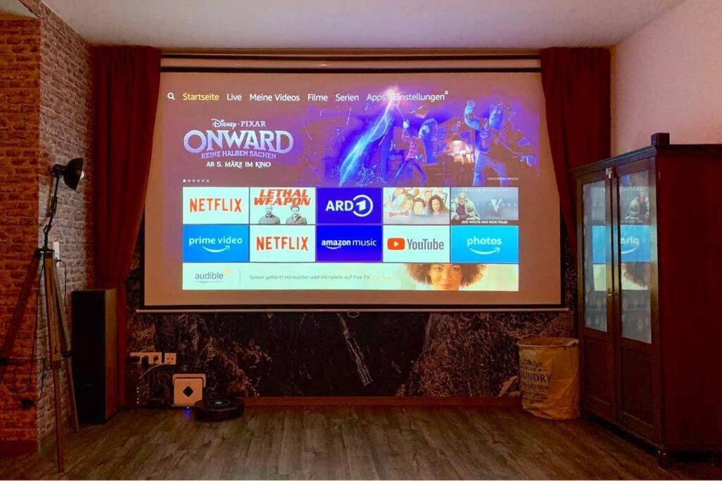 Home Cinema, Parking Space เวิร์ซบวร์ก ภายนอก รูปภาพ