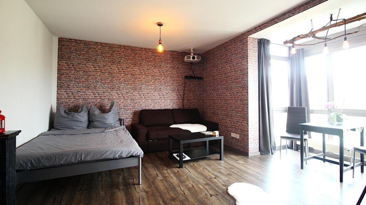 Home Cinema, Parking Space เวิร์ซบวร์ก ภายนอก รูปภาพ