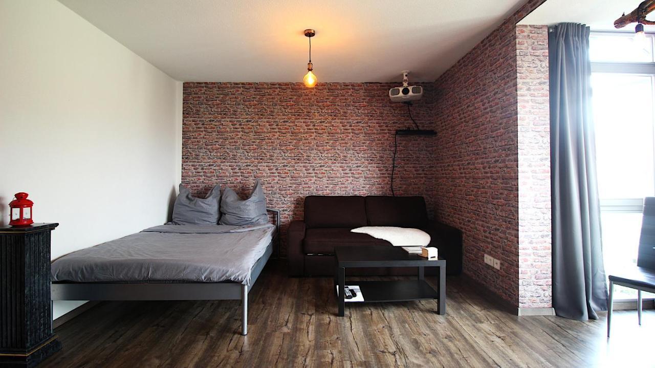 Home Cinema, Parking Space เวิร์ซบวร์ก ภายนอก รูปภาพ